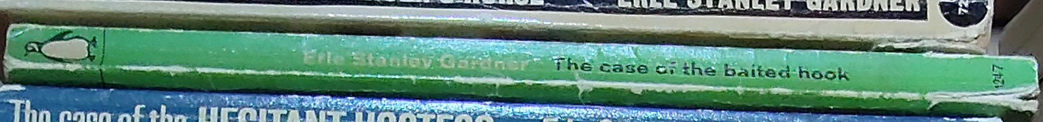 Erle Stanley Gardner  THE CASE OF THE BAITED HOOK spine of book image
