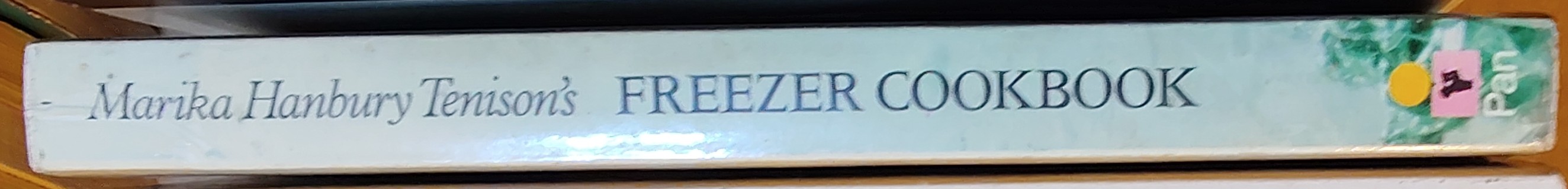 FREEZER COOKBOOK  spine of book image