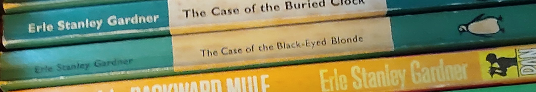 Erle Stanley Gardner  THE CASE OF THE BLACK-EYED BLONDE spine of book image