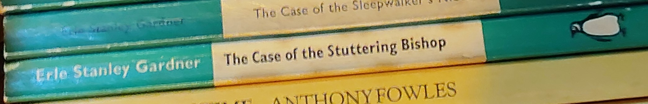 Erle Stanley Gardner  THE CASE OF THE STUTTERING BISHOP spine of book image