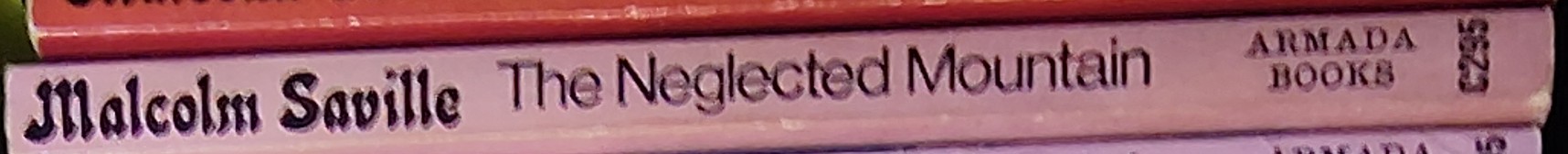 Malcolm Saville  THE NEGLECTED MOUNTAIN spine of book image