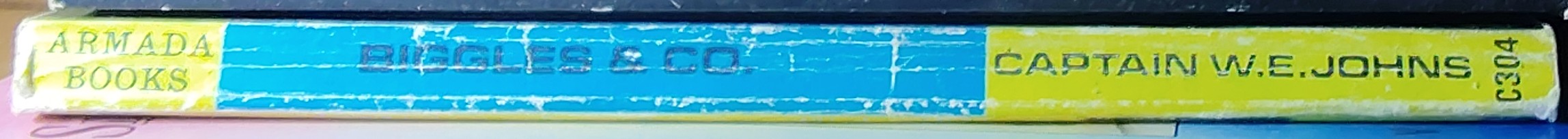 Captain W.E. Johns  BIGGLES & CO. spine of book image