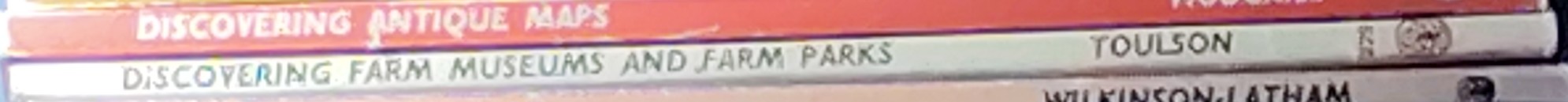 \ DISCOVERING FARM MUSEUMS & FARM PARKS  spine of book image