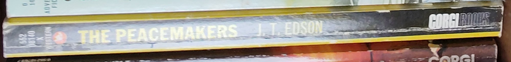 J.T. Edson  THE PEACEMAKERS spine of book image