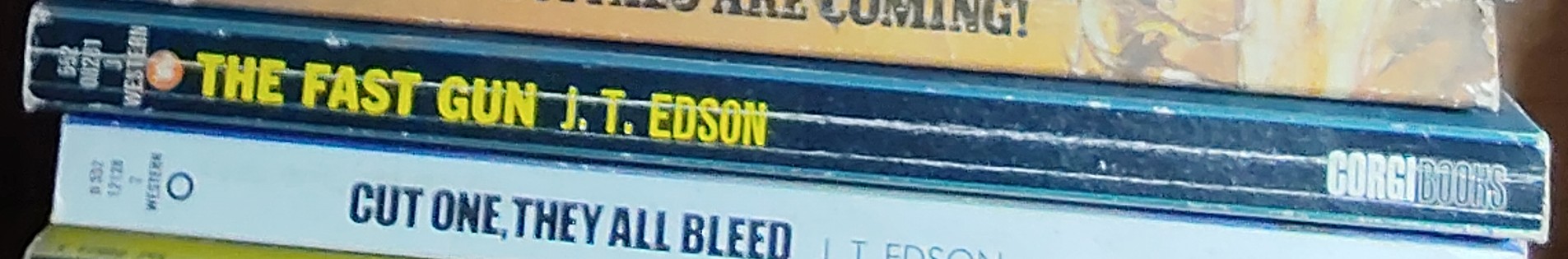 J.T. Edson  THE FAST GUN spine of book image