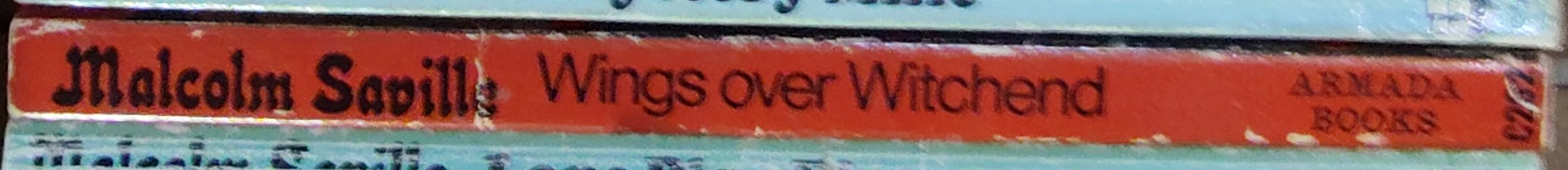 Malcolm Saville  WINGS OVER WITCHEND spine of book image