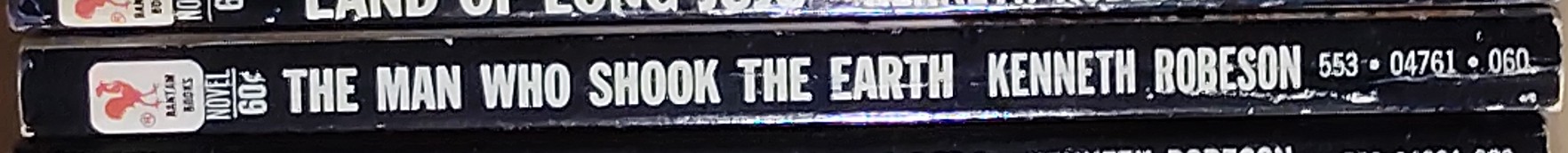 Kenneth Robeson  DOC SAVAGE: THE MAN WHO SHOOK THE EARTH spine of book image