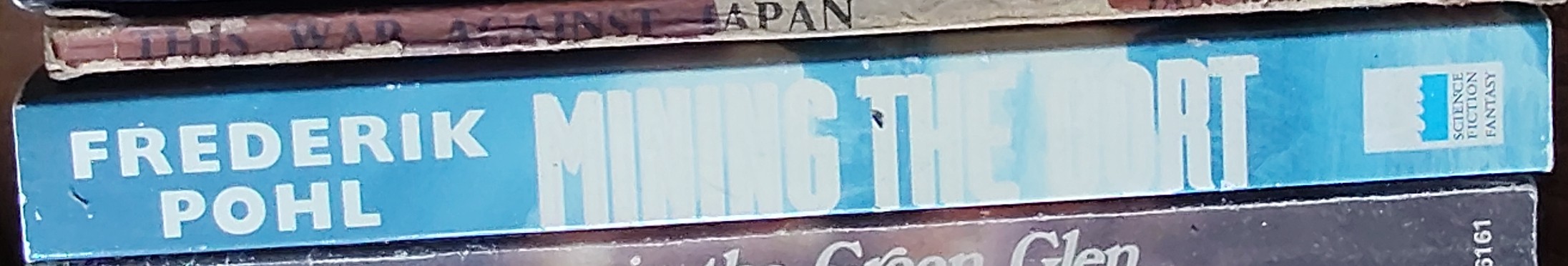 Frederik Pohl  MINING THE OORT spine of book image