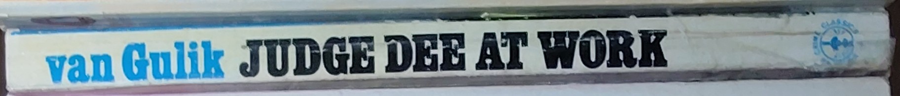 Robert van Gulik  JUDGE DEE AT WORK spine of book image