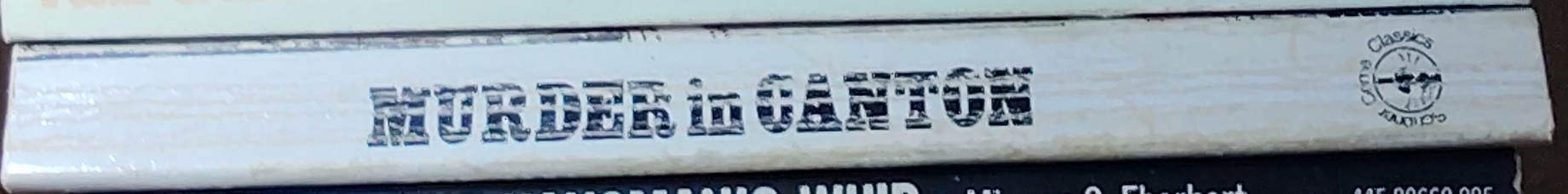 Robert van Gulik  MURDER IN CANTON spine of book image