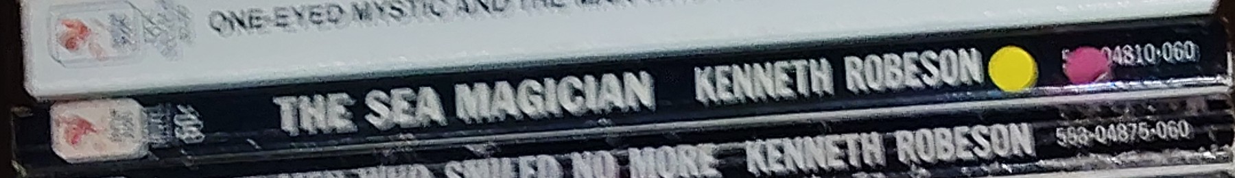 Kenneth Robeson  DOC SAVAGE: THE SEA MAGICIAN spine of book image