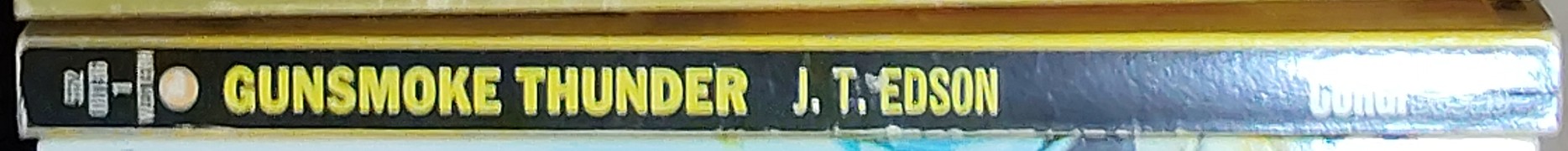 J.T. Edson  GUNSMOKE THUNDER spine of book image