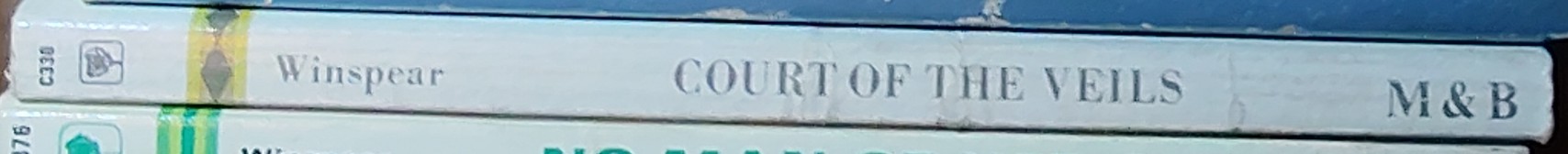 Violet Winspear  COURT OF THE VEILS spine of book image