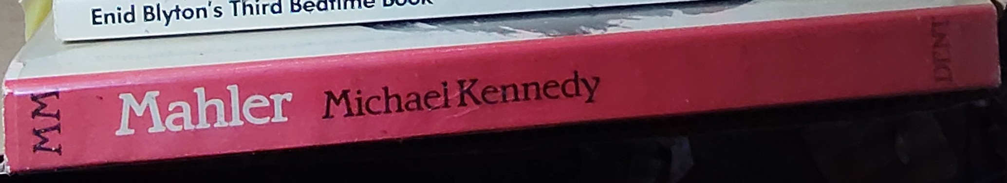 Michael Kennedy  MAHLER spine of book image