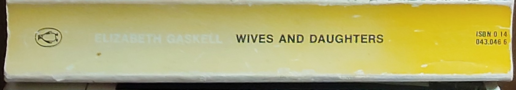 Elizabeth Gaskell  WIVES AND DAUGHTERS spine of book image