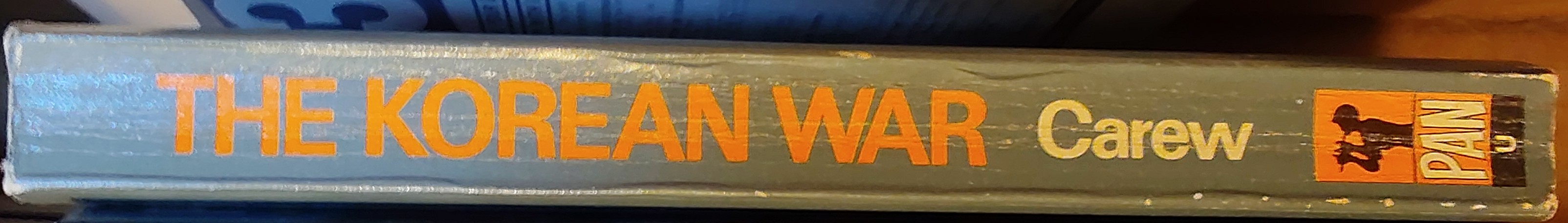 Tim Carew  THE KOREAN WAR spine of book image