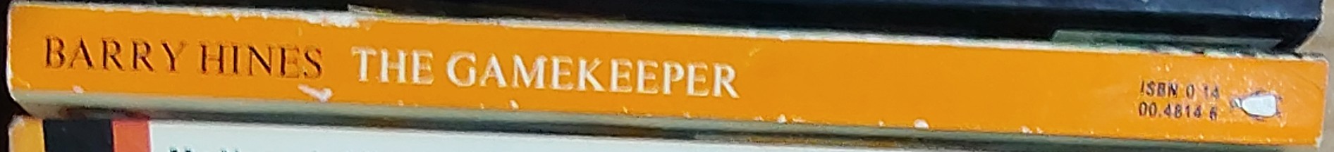 Barry Hines  THE GAMEKEEPER (ATV) spine of book image