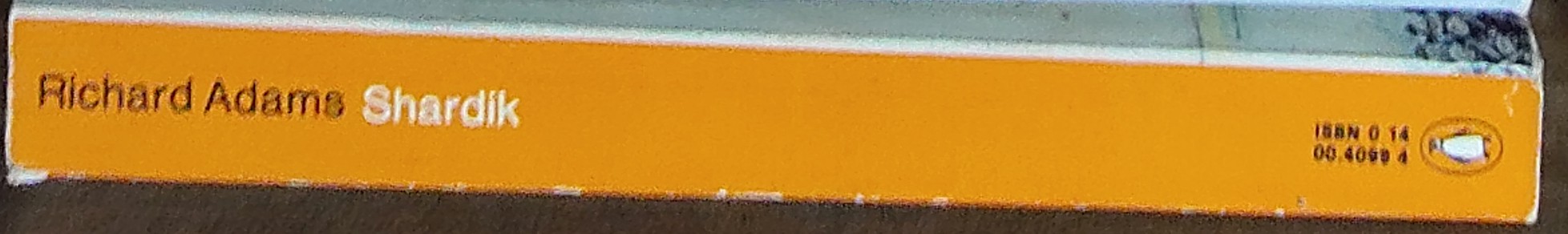 Richard Adams  SHARDIK spine of book image