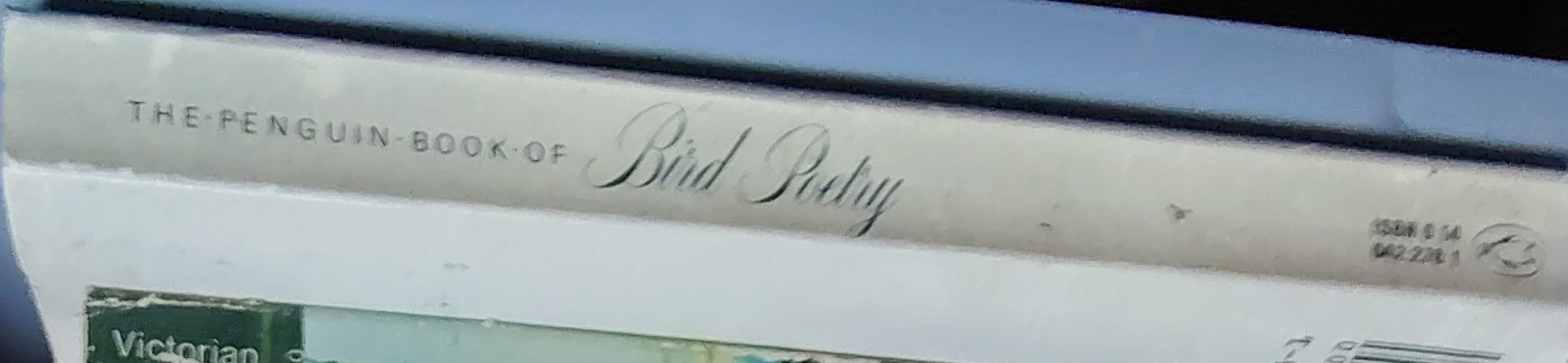 Peggy Munsterberg (edits) THE PENGUIN BOOK OF BIRD POETRY spine of book image