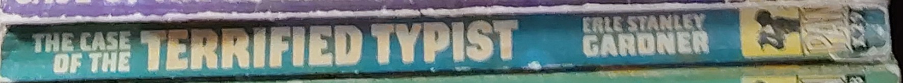 Erle Stanley Gardner  THE CASE OF THE TERRIFIED TYPIST spine of book image