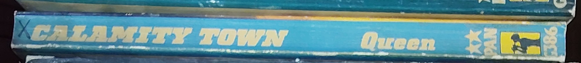 Ellery Queen  CALAMITY TOWN spine of book image