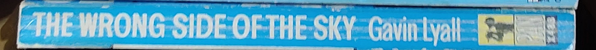 Gavin Lyall  THE WRONG SIDE OF THE SKY spine of book image