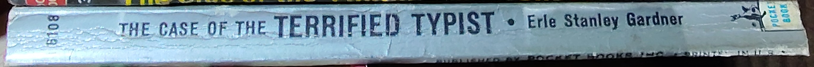 Erle Stanley Gardner  THE CASE OF THE TERRIFIED TYPIST spine of book image