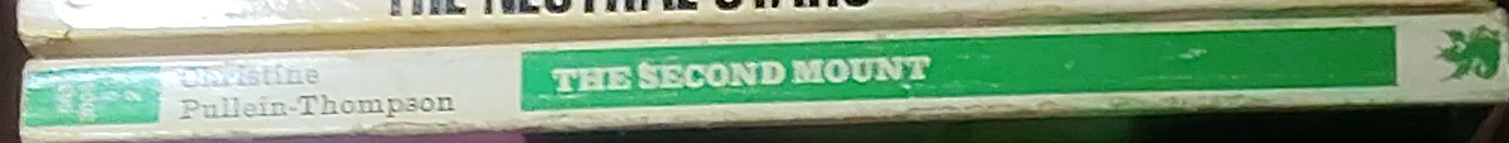 Christine Pullein-Thompson  THE SECOND MOUNT spine of book image