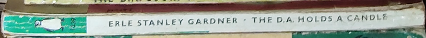 Erle Stanley Gardner  THE D.A. HOLDS A CANDLE spine of book image