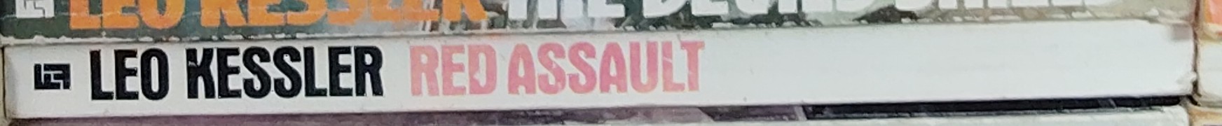 Leo Kessler  RED ASSAULT spine of book image