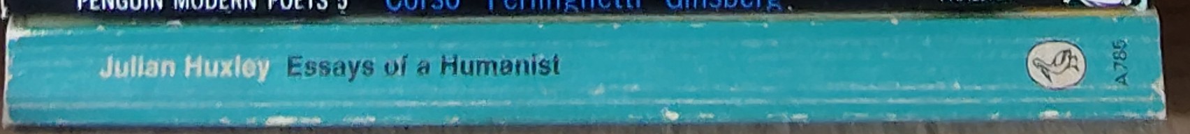 Julian Huxley  ESSAYS OF A HUMANIST spine of book image