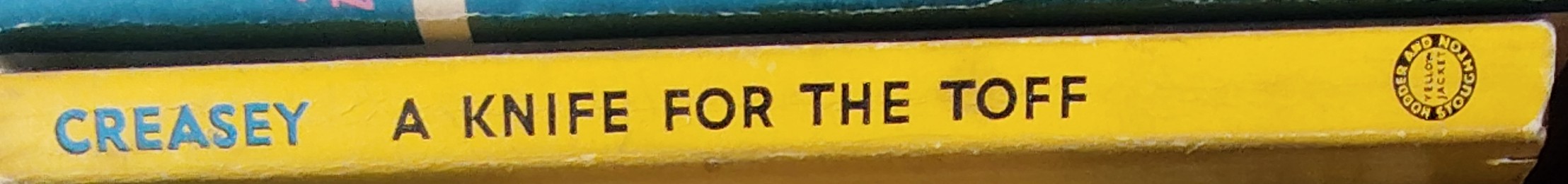 John Creasey  A KNIFE FOR THE TOFF spine of book image