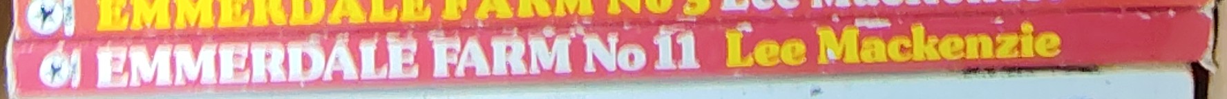 Lee Mackenzie  EMMERDALE FARM 11: LUCKY FOR SOME spine of book image