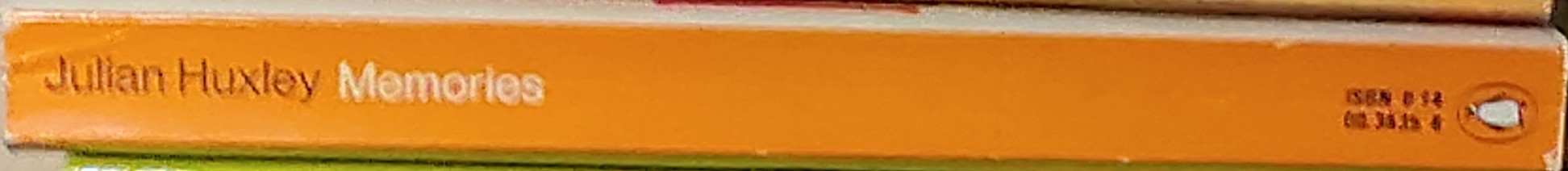 Julian Huxley  MEMORIES I spine of book image