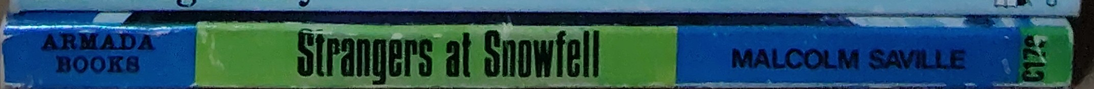 Malcolm Saville  STRANGERS AT SNOWFELL spine of book image