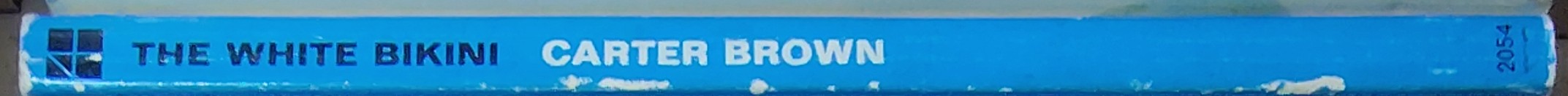 Carter Brown  THE WHITE BIKINI spine of book image