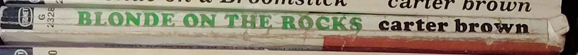 Carter Brown  BLONDE ON THE ROCKS spine of book image