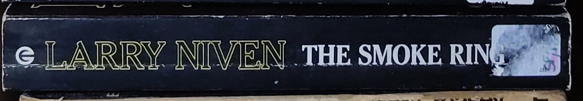 Larry Niven  THE SMOKE RING spine of book image