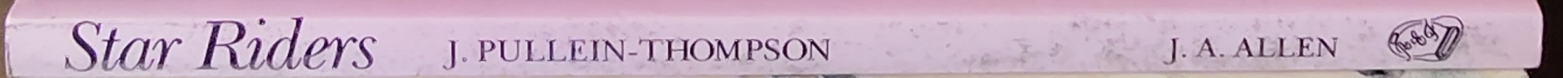 Josephine Pullein-Thompson  STAR RIDERS spine of book image
