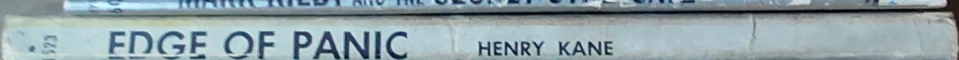Henry Kane  EDGE OF PANIC spine of book image