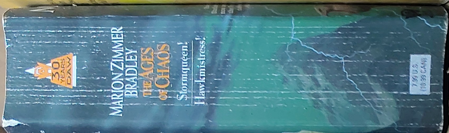 Marion Zimmer Bradley  THE AGES OF CHAOS: STORMQUEEN! and HAWKMISTRESS! spine of book image