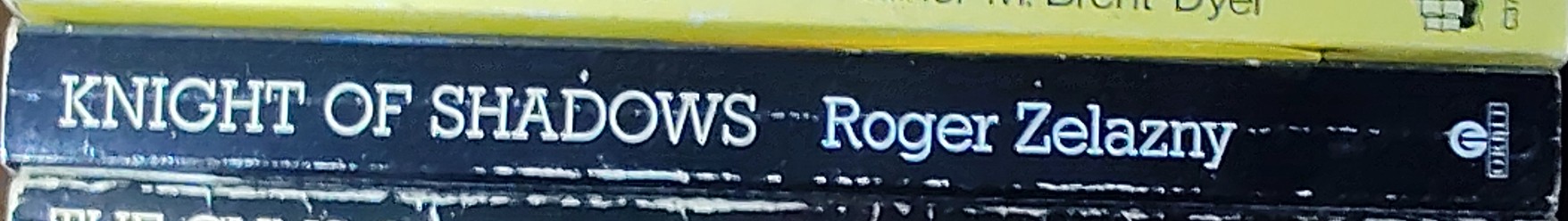 Roger Zelazny  KNIGHT OF SHADOWS spine of book image