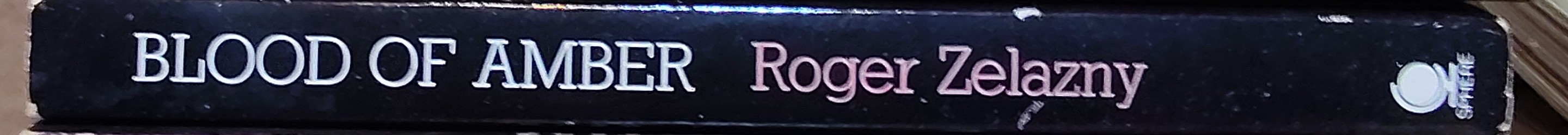 Roger Zelazny  BLOOD OF AMBER spine of book image