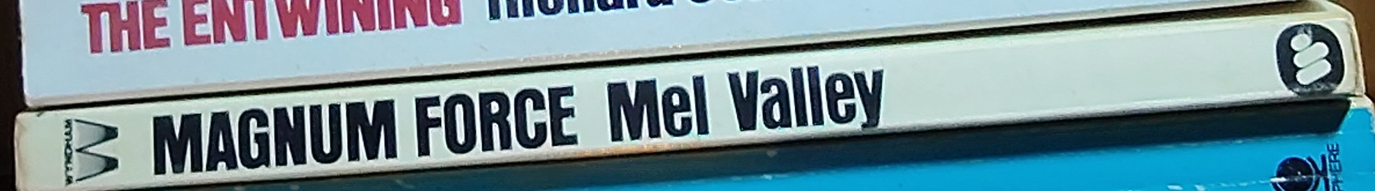 Mel Valley  MAGNUM FORCE (Clint Eastwood) spine of book image