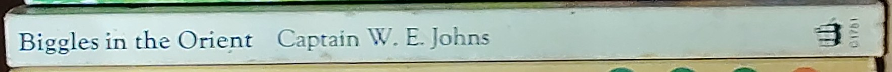 Captain W.E. Johns  BIGGLES IN THE ORIENT spine of book image