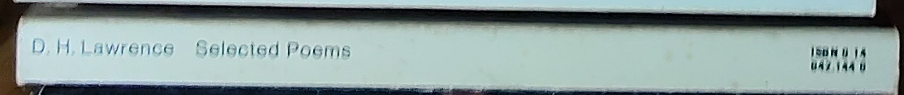 Keith Sagar (edits_and_introduces) D.H.LAWRENCE. SELECTED POEMS spine of book image