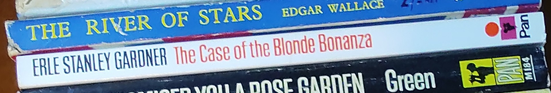 Erle Stanley Gardner  THE CASE OF THE BLONDE BONANZA spine of book image