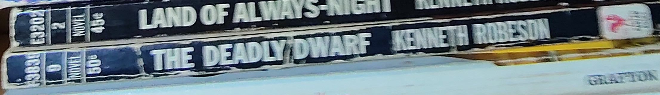 Kenneth Robeson  DOC SAVAGE: THE DEADLY DWARF spine of book image