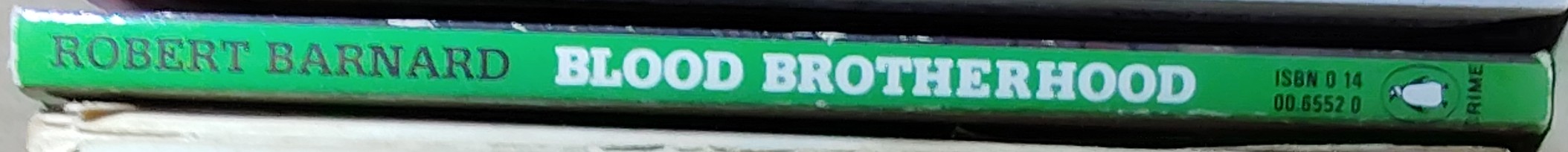 Robert Barnard  BLOOD BROTHERHOOD spine of book image
