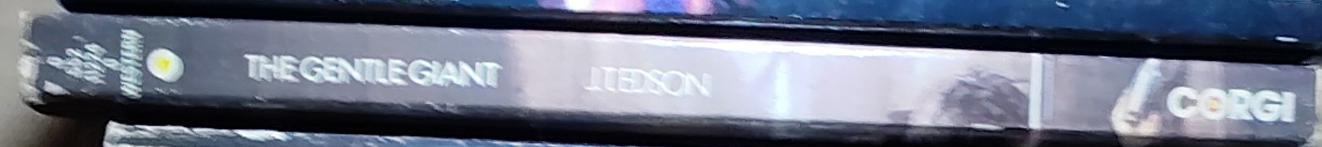 J.T. Edson  THE GENTLE GIANT spine of book image